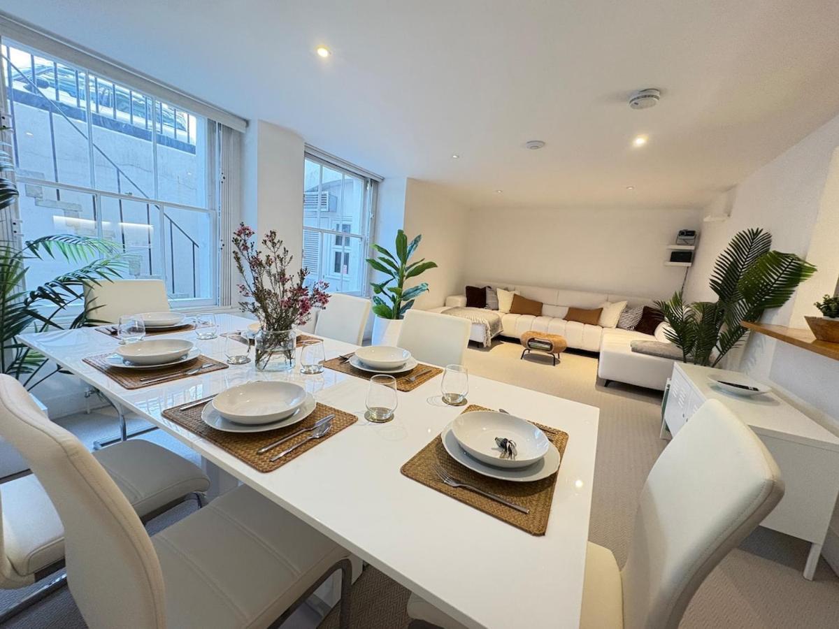 Sophisticated 2 Bed Apartment, Hyde Park Appartamento *